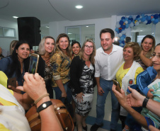  O governador Carlos Massa Ratinho Junior também inaugurou nesta quinta-feira (16) o CMEI José Prestes Neto, no Jardim Alvorada, em Maringá. O prédio de 3 mil metros quadrados tem capacidade para até 500 alunos do berçário ao 5° ano.Foto Rodrigo Felix Leal/ANPr