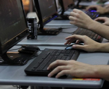 Disputas dos e-games estreiam nos Jogos Universitários do Paraná.Foto:Ricardo Morante/SEET