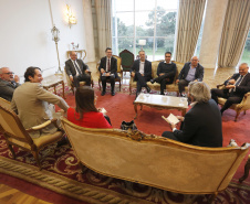 Reunião com representantes da Microsoft.  Curitiba, 22-05-19.Foto: Arnaldo Alves / ANPr.