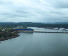 A Usina Hidrelétrica Baixo Iguaçu, último aproveitamento energético do Rio Iguaçu, foi inaugurada nesta quinta-feira (23) em Capanema, no Sudoeste do Estado. O empreendimento foi construído por um consórcio formado pela Copel e a Neonergia e recebeu investimento de R$ 2,3 bilhões. Foto: Rodrigo Felix Leal/ANPr