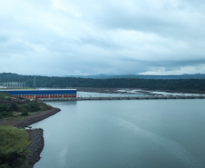 A Usina Hidrelétrica Baixo Iguaçu, último aproveitamento energético do Rio Iguaçu, foi inaugurada nesta quinta-feira (23) em Capanema, no Sudoeste do Estado. O empreendimento foi construído por um consórcio formado pela Copel e a Neonergia e recebeu investimento de R$ 2,3 bilhões. Foto: Rodrigo Felix Leal/ANPr