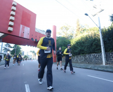 Governador Carlos Massa Ratinho Junior participa da 2ª Corrida da Casa Militar  -   Curitiba,26/05/2019 Foto: Rodrigo Félix Leal/ANPr