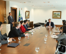 A instalação do Tribunal Regional Federal no Paraná (TRF), com sede em Curitiba, pode acelerar a tramitação de processos e facilitar o acesso da população à Justiça