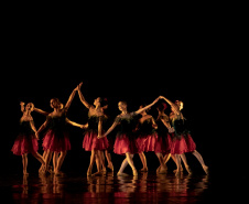 A Cia. Jovem da Escola de Dança Teatro Guaíra ganhou 13 prêmios no 29º Festival de Dança Mery Rosa, que aconteceu entre 19 e 23 de junho em Itajaí. Foram dois prêmios especiais, seis primeiros, três segundos e dois terceiros lugares.  -  Curitiba, 26/06/2019  -  Foto: Cayo Vieira