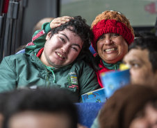 Encerrando as atividades do primeiro semestre do Porto Escola, a equipe da Diretoria de Meio Ambiente da Portos do Paraná recebeu nesta quinta-feira (27) 160 alunos com necessidades especiais da Escola Municipal Eva Cavani, de Paranaguá.  -  Curitiba, 27/06/2019  -  Foto: Cládio Neves/Portos do Paraná