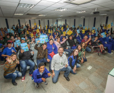 Encerrando as atividades do primeiro semestre do Porto Escola, a equipe da Diretoria de Meio Ambiente da Portos do Paraná recebeu nesta quinta-feira (27) 160 alunos com necessidades especiais da Escola Municipal Eva Cavani, de Paranaguá.  -  Curitiba, 27/06/2019  -  Foto: Cládio Neves/Portos do Paraná