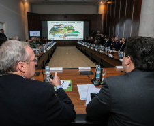 O governador Carlos Massa Ratinho Junior recebe  a  diretoria da Ocepar - Organização das Cooperativas do Estado do Paraná para celebrar o Dia Internacional do Cooperativismo. Curitiba, 02/07/2019 -  Foto: Geraldo Bubniak/ANPr