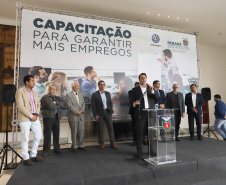 O bairro Uberaba, em Curitiba, será o primeiro do Paraná a receber o projeto Carretas do Conhecimento, idealizado pelo Governo do Paraná, através da Secretaria da Justiça, Família e Trabalho, em parceria com a Volkswagen e o Senai-PR