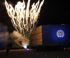 A formatura do Aspirantado 2019 nesta sexta-feira (05/07) concluiu a etapa de ensino de 93 policiais e bombeiros militares que há três anos ingressaram no Curso de Formação de Oficiais da Polícia Militar