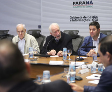 O governador em exercício Darci Piana reunido com o secretariado de Governo.Curitiba, 16-07-19.Foto: Arnaldo Alves / ANPr.