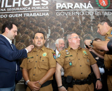 O governador Carlos Massa Ratinho Junior assina  promoções e progressões das Forças de Segurança Pública. Foto: Jaelson Lucas/ANPr