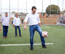 O governador Carlos Massa Ratinho Junior e o prefeito Miguel Amaral inauguraram mais uma unidade do projeto Meu Campinho