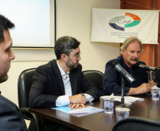 Tomaram posse nesta semana os novos membros do Conselho de Administração dos Portos do Paraná (Consad). O colegiado é responsável pela orientação geral dos negócios da empresa pública e composto por cinco integrantes. Foto: Claudio Neves/Portos do Paraná