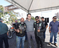 O governador Carlos Massa Ratinho Junior participou e deu as boas-vindas aos motoqueiros, presentes na benção em comemoração ao seu dia. Curitiba, 17-07-19.Foto: Arnaldo Alves / ANPr.