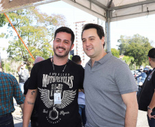 O governador Carlos Massa Ratinho Junior participou e deu as boas-vindas aos motoqueiros, presentes na benção em comemoração ao seu dia. Curitiba, 17-07-19.Foto: Arnaldo Alves / ANPr.