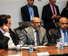 O governador Carlos Massa Ratinho Júnior recebe nesta segunda-feira (29),  prefeitos da Margem do Rio Paranapanema para tratar da retirada da energia vendida por usinas da formação do valor adicionado do ICMS. Curitiba, 29/07/2019 -Foto: Geraldo Bubniak/ANPr