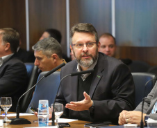 Governador Carlos Massa Ratinho Junior, participa da reunião com os secretários. N/F: presidente do BRDE, Wilson Bley Lipski.Curitiba, 30-07-19.Foto: Arnaldo Alves / ANPr.