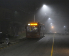 Os moradores de Araucária ganharam uma nova ligação de ônibus com Curitiba. Atendendo a uma reivindicação antiga dos moradores, a linha Vila Juliana foi estendida até o bairro Campina da Barra, na cidade da região metropolitana. Foto: José Fernando Ogura/ANPr