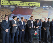 O governador Carlos Massa Ratinho Junior assina nesta terça-feira (10), às 9h30, no Palácio Iguaçu, decreto determinando a retirada de mais de 60 mil itens do setor de alimentos do regime de substituição tributária