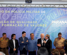 O Governo do Paraná deu início nesta quarta-feira (25) ao processo de implantação do Colégio da Polícia Militar de Pato Branco, que vai ocupar a estrutura do atual Colégio Estadual La Salle