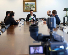 Governador Carlos Massa Ratinho Junior recebe o embaixador da Finlândia, Jouko Leinonen. Curitiba,01/10/2019 Foto:Jaelson Lucas / AEN