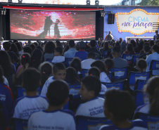 O Governo do Paraná lançou nesta quarta-feira (09) o projeto Cinema na Praça, que beneficiará cidades com até dez mil habitantes que não têm cinemas de rua ou em centros comerciais.Foto: José Fernando Ogura/AEN