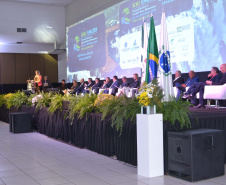O Instituto das Águas do Paraná, vinculado à Secretaria de Estado de Desenvolvimento Sustentável e do Turismo, junto com o Fórum Nacional de Comitês de Bacia Hidrográfica, promove nesta semana (21 a 25) o 21º Encontro Nacional dos Comitês de Bacias Hidrográficas (Encob). No primeiro dia de evento, em Foz do Iguaçu, cerca de 1,3 mil pessoas se credenciaram para participar dos debates e exposições.Foto: Divulgação/SEDEST