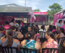 Paraná Rosa já realizou e agendou mais de 7 mil exames que previnem doenças na mulher. Foto: Divulgação/SESA
