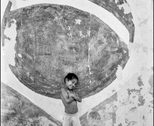 O Museu Oscar Niemeyer (MON) promove o lançamento do livro Mestiço – Retrato do Brasil, do fotógrafo Orlando Azevedo, na quinta-feira (7/11), às 19h30. A publicação apresenta 340 retratos em preto e branco de brasileiros anônimos. As fotos foram selecionadas entre milhares de imagens registradas ao longo de décadas. Foto: Orlando Azevedo