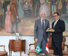 Vice-governador Darci Piana recebe o embaixador da República da Indonésia, Edi Yusup. 07/11/2019 Foto: José Fernando Ogura/AEN