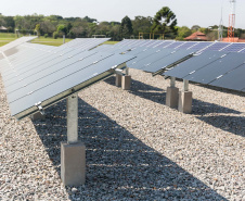 A Copel e Universidade Tecnológica Federal do Paraná – UTFPR inauguraram nesta segunda-feira (09) a rede de Estações de Pesquisa em Energia Solar, projeto que promete transformar o Estado em uma referência nesta área.