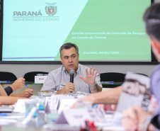 Reunião do Comitê Intersetorial do Controle da Dengue no Paraná, na Secretaria de Estado da Saúde, para alinhar novas ações de combate ao mosquito transmissor da doença em 2020.   09/01/2020  -  Foto: Geraldo Bubniak/AEN