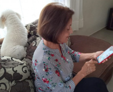 Celepar aproxima idosos a suas famílias com tecnologia; Foto: Divulgação/AEN