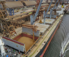 Porto de Paranaguá tem exportação recorde de grãos. Foto: José Fernando Ogura/AEN