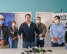 O governador Carlos Massa Ratinho Junior vistoriou nesta terça-feira (14) as obras do novo Hospital Regional de Guarapuava, na Região Central do Estado. Uma ala do complexo médico teve a construção antecipada para que possa ser direcionada exclusivamente para o tratamento do coronavírus. A previsão é que fique pronta em até 45 dias