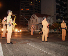 Curitiba, 30 de Abril de 2020. Banda da PMPR faz live pelas ruas da cidade - Soldado Ismael Ponchio.