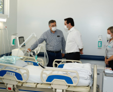 Governador Carlos Massa Ratinho Junior visita o hospital de Telêmaco Borba.