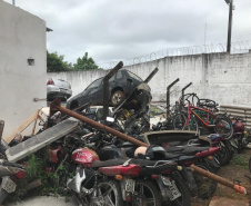 SESP retira todos os veículos do pátio da Delegacia de Piraquara. Foto:SESP