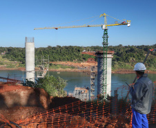 Segunda ponte de Foz do Iguaçu tem ritmo intenso de obras. Foto: José Fernando Ogura/AEN