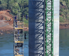 Segunda ponte de Foz do Iguaçu tem ritmo intenso de obras. Foto: José Fernando Ogura/AEN