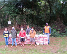 Defesa Civil Estadual apoia FUNAI na entrega de cestas básicas em aldeias indígenas no Paraná. Foto:Defesa Civil