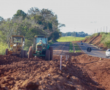 obra entre Irere e LondrinaFoto Gilson Abreu