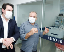 O governador Carlos Massa Ratinho Junior entregou nesta segunda-feira (13) dez novos leitos de Unidade de Terapia Intensiva (UTI) para o Hospital Cemil, em Umuarama, no Noroeste do Estado. 
