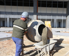 Obras da nova rodoviária de Francisco Beltrao com mais de 6.300 m²,  que contará 12 plataformas para ônibus, além de lojas, guichês, restaurantes, espaço para taxistas e mototaxistas, jardim no centro e salas de espera para os usuários. A construcao do Terminal Rodoviario faz parte do Plano de Apoio ao Desenvolvimento dos Municipios - PAMFoto: Geraldo Bubniak/AEN