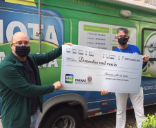 Emoção e surpresa marcam premiação do Nota Paraná. Foto:SEFA