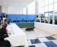 O governador Carlos Massa Ratinho Junior participa nesta quarta-feira (26), no Palácio Iguaçu, do evento que celebra um ano do programa Descomplica, iniciativa de caráter permanente do Governo do Estado para simplificar a vida dos empreendedores