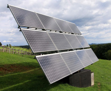 SEDU E PARANACIDADE  fortalecem ações sobre geração de energia fotovoltaica no Paraná. Foto:SEDU