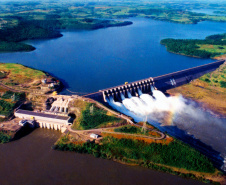 Usina Governador José Richa – Salto Caxias, localizada no Rio Iguaçu em Capitão Leônidas Marques
Foto: Valdenir Daniel Cavalheiro