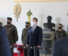 O Governador Carlos Massa Ratinho Junior recebe, nesta quinta-feira (24),  a medalha Exercito Brasileiro no Forte do Pinheirinho.  Curitiba, 24/09/2020. Foto: Geraldo Bubniak/AEN