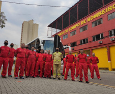 Bombeiros renovam equipes que estão no combate ao incêndio florestal no Mato Grosso do Sul. Foto: SESP